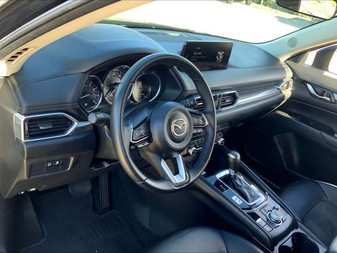 Used 2021 MAZDA CX-5 Touring image 17