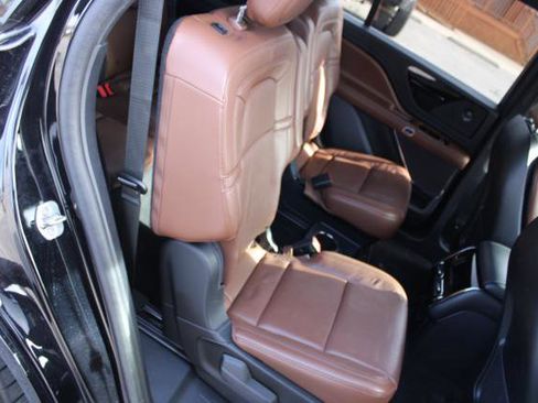 Used 2021 Lincoln Aviator Reserve w/ Equipment Group 208A image 20