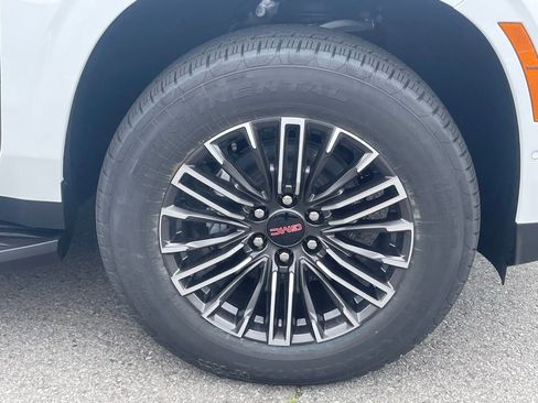 New 2026 GMC Yukon Elevation AWD/4WD image 31