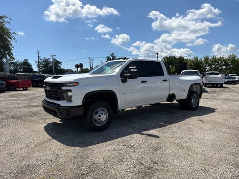 New 2026 Chevrolet Silverado 3500 W/T AWD/4WD image 6