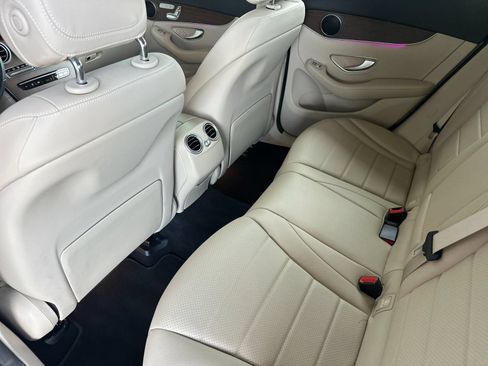 Certified 2022 Mercedes-Benz GLC 300 image 13