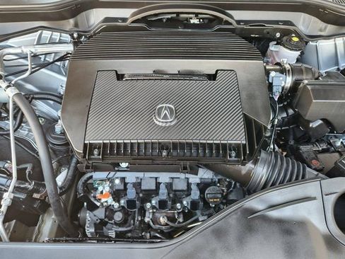 Certified 2026 Acura MDX FWD w/ Technology Package image 32