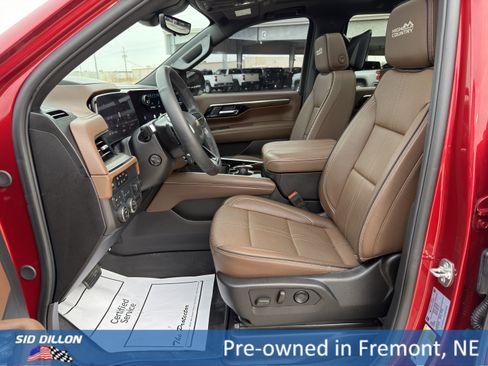 Certified 2025 Chevrolet Suburban High Country image 15