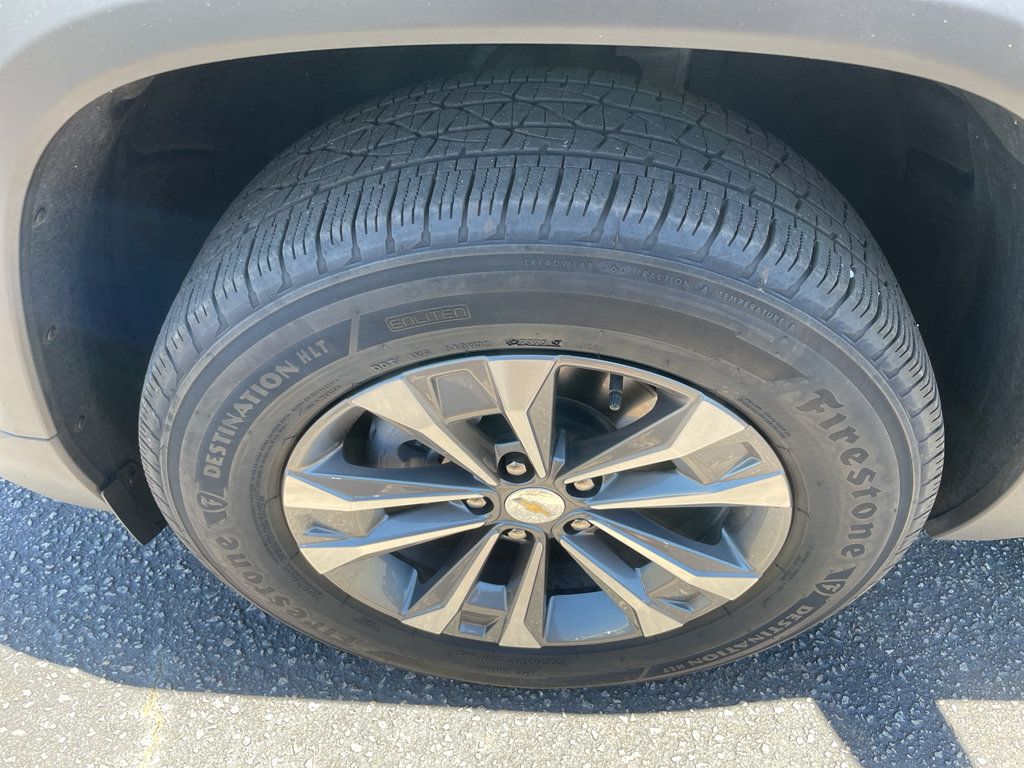 Certified 2026 Chevrolet Equinox LT w/ Convenience Package II FWD image 6