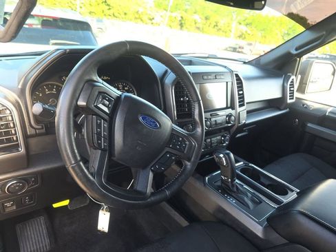 Used 2020 Ford F150 XLT w/ Equipment Group 302A Luxury AWD/4WD image 15