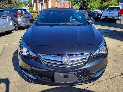 Used 2016 Buick Cascada Premium image 2