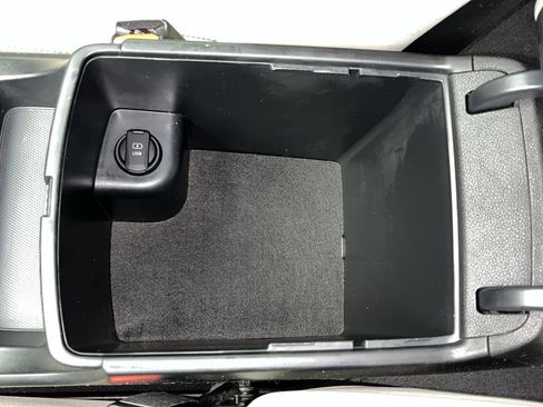 Used 2017 Kia Sorento AWD w/ LX Convenience Package image 25