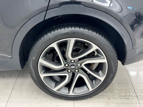 Used 2023 Land Rover Discovery Sport SE AWD/4WD image 41