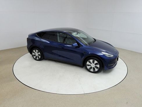 Used 2021 Tesla Model Y Long Range image 20