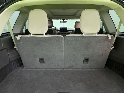 Used 2020 Lincoln Aviator Reserve w/ Equipment Group 201A image 28