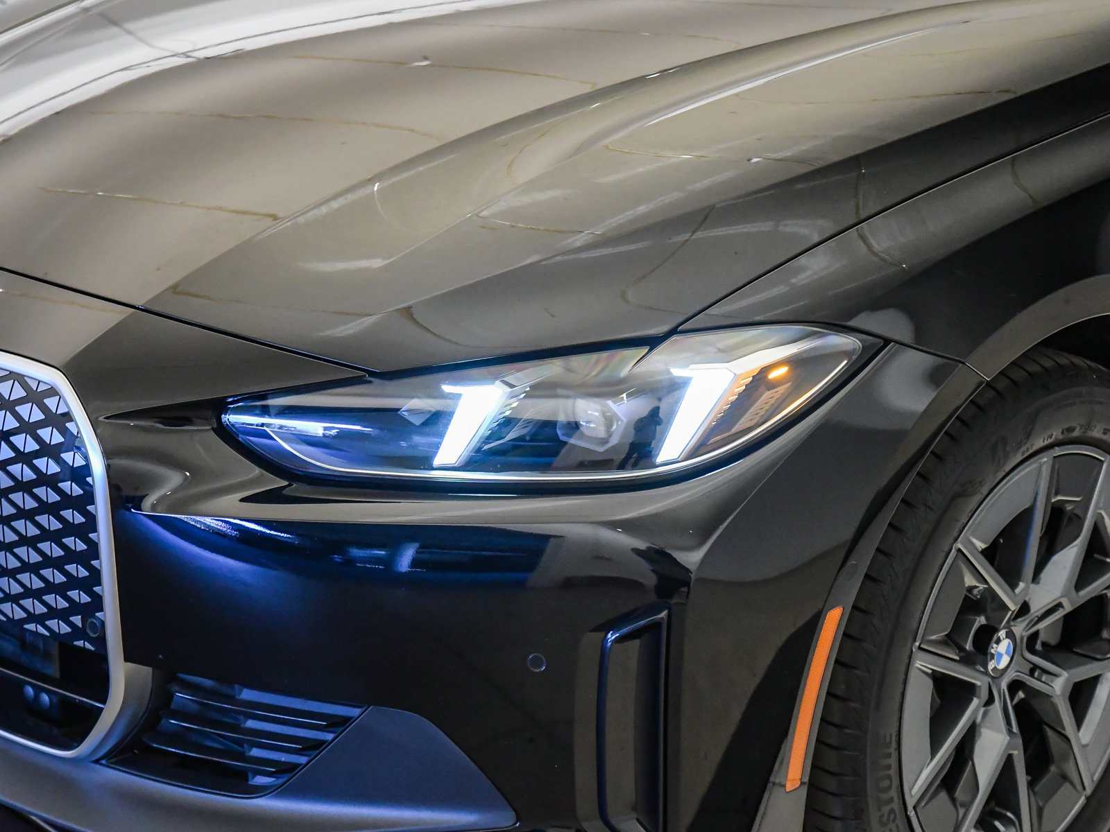 Used 2026 BMW i4 eDrive40 w/ Premium Package RWD image 9