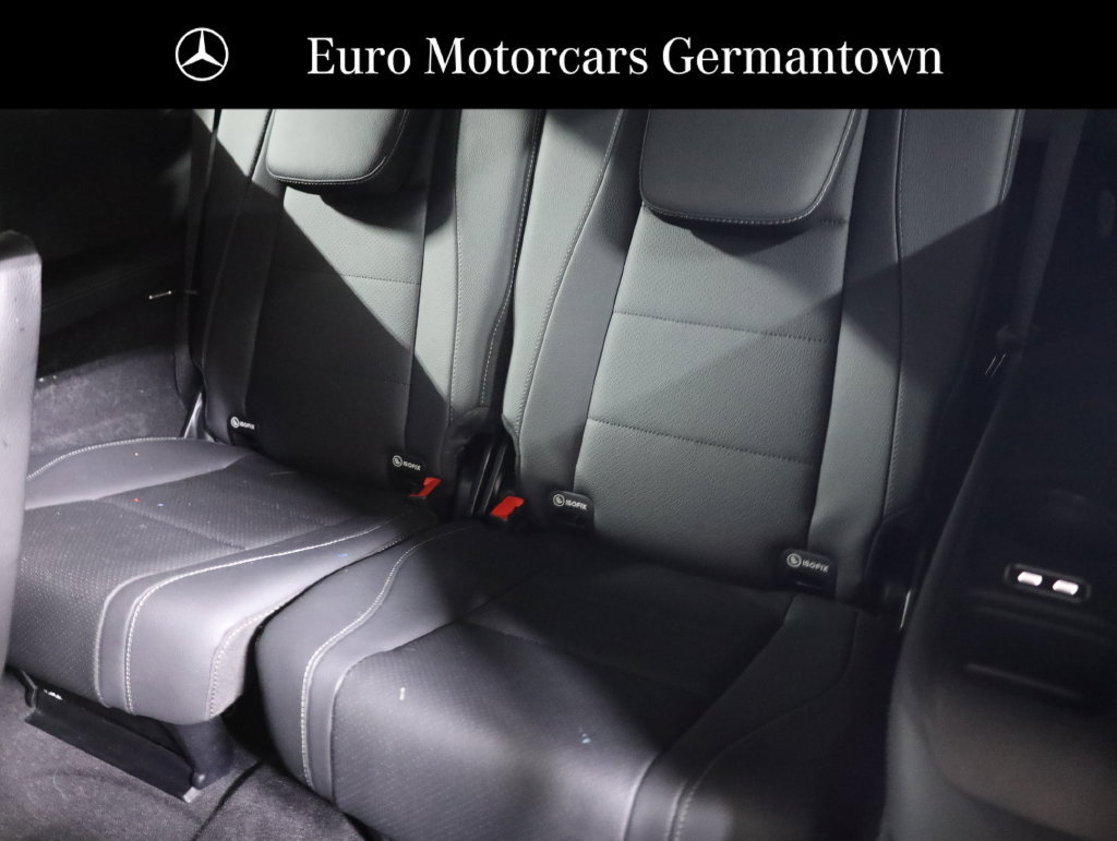 Used 2025 Mercedes-Benz GLS 450 4MATIC image 34