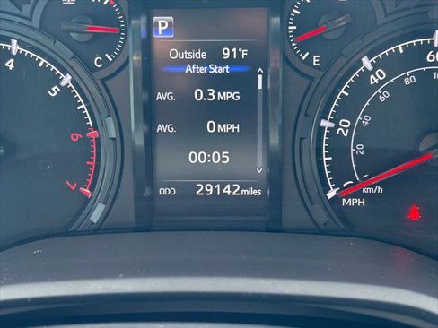 Certified 2024 Toyota 4Runner SR5 RWD image 32