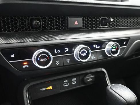 Used 2024 Honda CR-V EX image 32