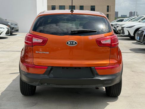 Used 2016 Kia Sportage LX image 8