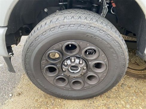 Used 2025 Ford F350 Lariat w/ Lariat Ultimate Package image 8