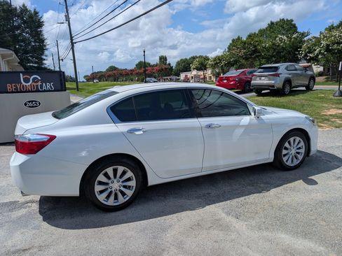 Used 2015 Honda Accord EX-L image 4