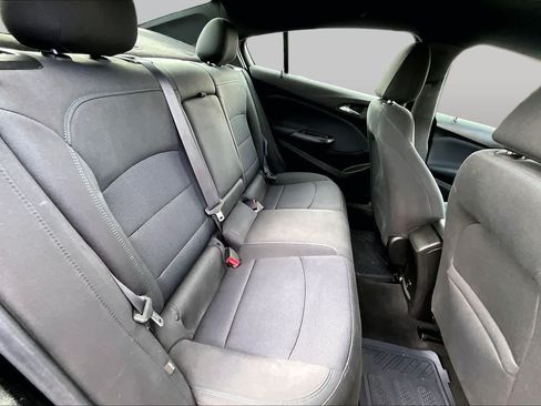 Used 2017 Chevrolet Cruze LT w/ Redline Edition FWD image 20