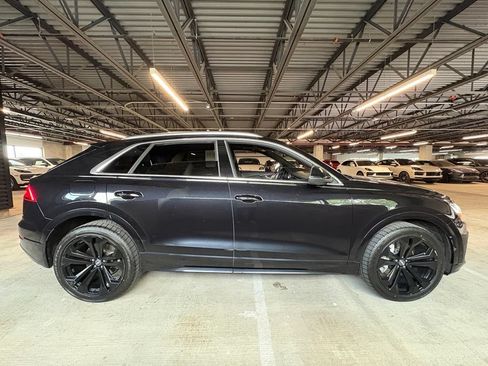 Used 2019 Audi Q8 Prestige w/ Towing Package AWD/4WD image 9