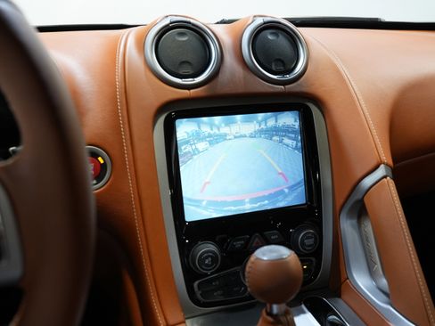 Used 2013 SRT Viper GTS w/ GTS Laguna Interior Pkg image 42