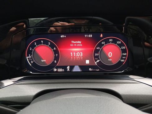 Used 2022 Volkswagen GTI SE image 16