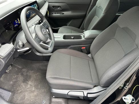 New 2026 Nissan Kicks S FWD image 7
