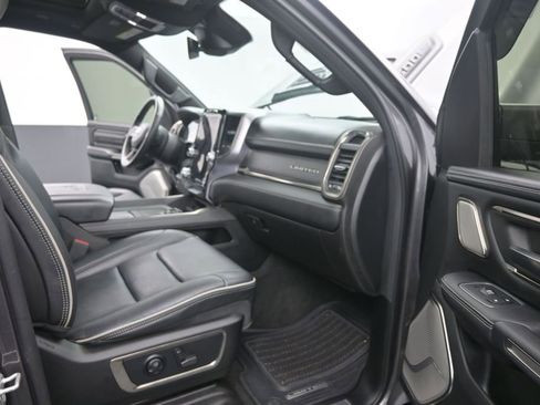 Used 2021 RAM 1500 Limited w/ Night Edition AWD/4WD image 17