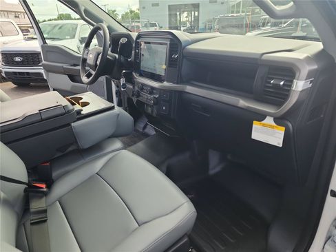 New 2025 Ford F150 XL w/ Equipment Group 103A High AWD/4WD image 21