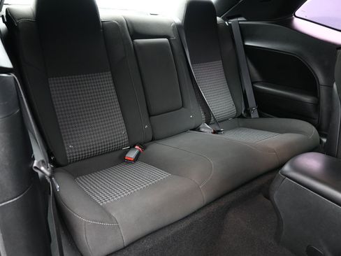Used 2020 Dodge Challenger GT RWD image 11