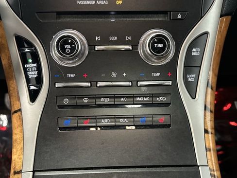 Used 2016 Lincoln MKX Reserve w/ Climate Package image 19