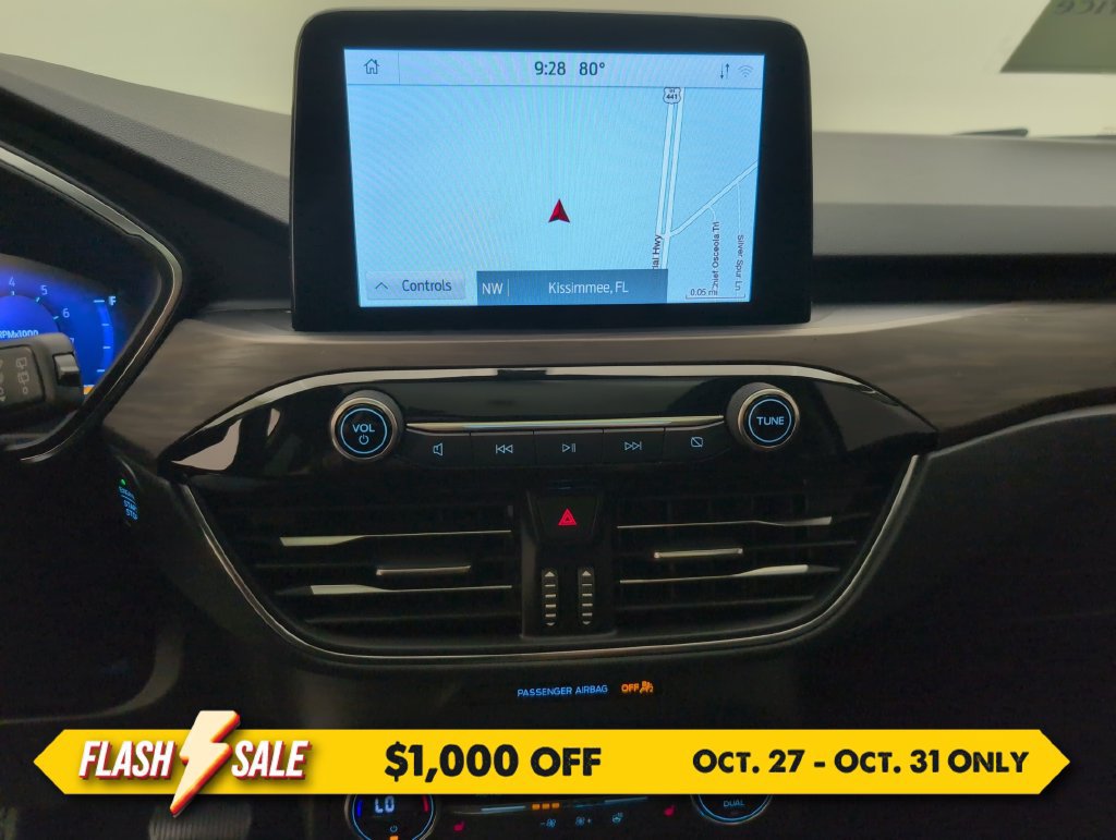 Certified 2020 Ford Escape Titanium AWD/4WD image 26