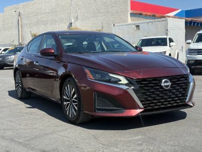 Used 2023 Nissan Altima 2.5 SV