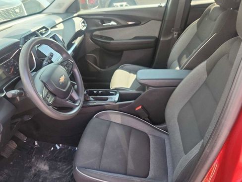 Used 2021 Chevrolet TrailBlazer LT w/ Convenience Package AWD/4WD image 18