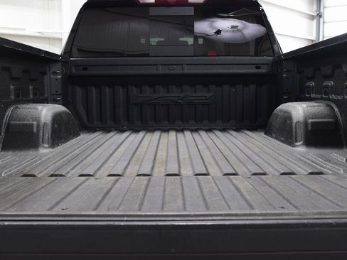 Used 2024 Chevrolet Silverado 1500 ZR2 image 26