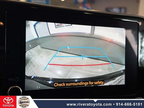 Certified 2024 Toyota Highlander XLE AWD/4WD image 26
