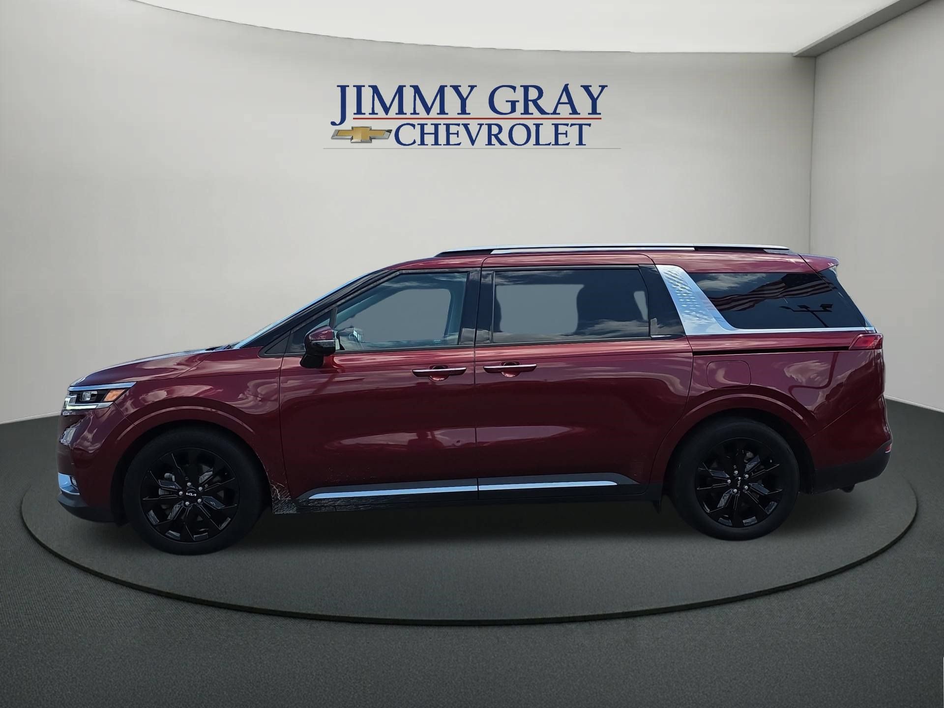 Used 2022 Kia Carnival SX Prestige FWD image 2