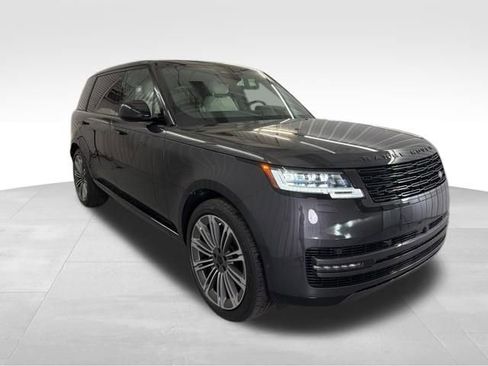 New 2026 Land Rover Range Rover Long Wheelbase SE image 3