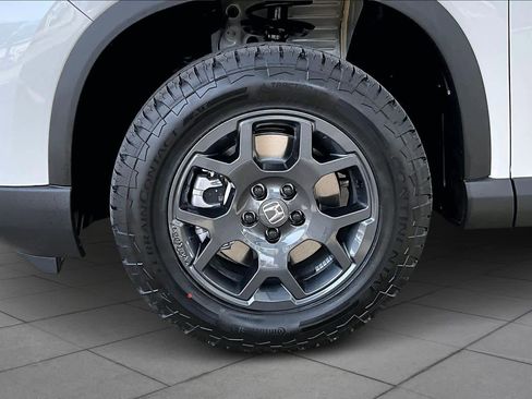 New 2026 Honda Pilot TrailSport image 11