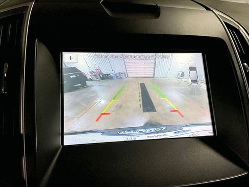 Used 2019 Ford Edge SEL w/ Equipment Group 201A image 32