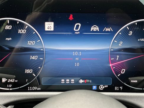 New 2026 Mercedes-Benz E 350 4MATIC Sedan image 30