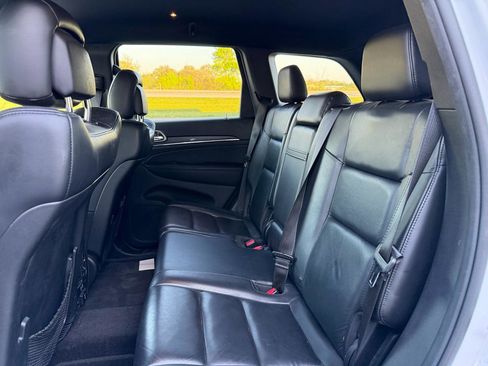 Used 2018 Jeep Grand Cherokee Limited AWD/4WD image 14