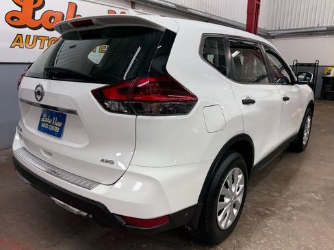Used 2018 Nissan Rogue S AWD/4WD image 8