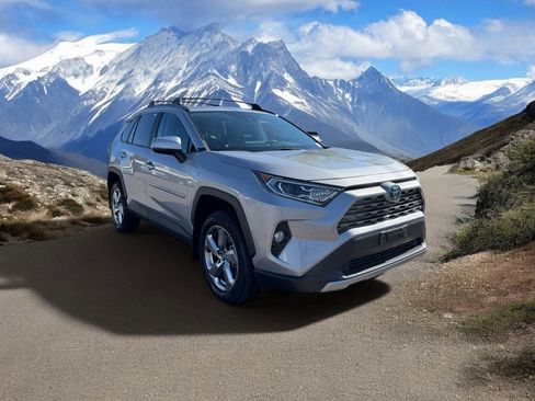 Used 2020 Toyota RAV4 Limited w/ Limited Grade Weather Package AWD/4WD image 7