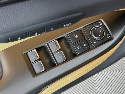 New 2026 Lexus NX 350 AWD w/ Premium Package image 18