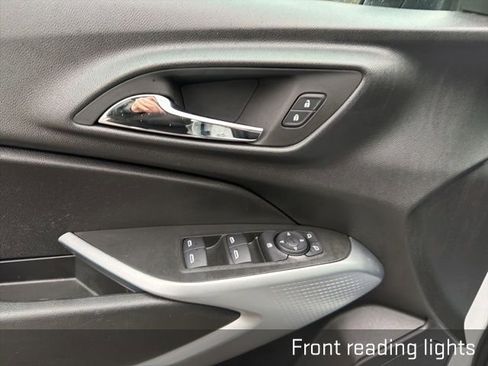 Used 2024 Chevrolet Trax RS w/ Driver Confidence Package image 29