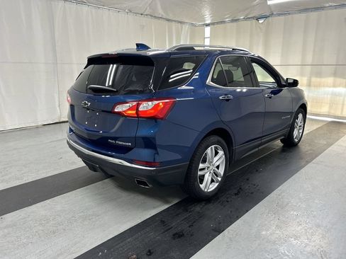 Used 2019 Chevrolet Equinox Premier AWD/4WD image 2