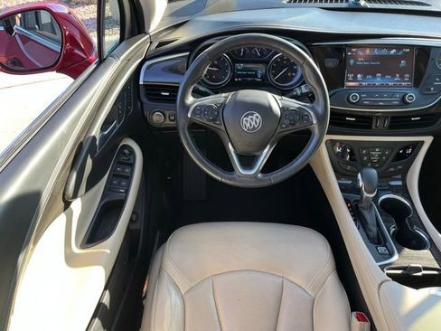 Used 2020 Buick Envision Essence FWD image 10
