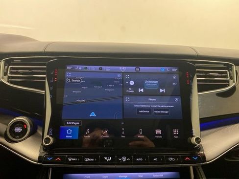 Used 2024 Jeep Grand Wagoneer Series II w/ Quick Order Packagew 28T image 13