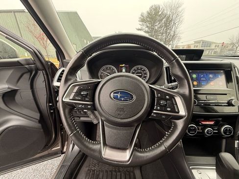 Used 2022 Subaru Forester Premium image 19