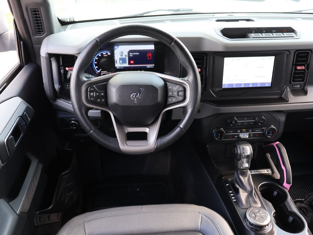 Used 2022 Ford Bronco Black Diamond AWD/4WD image 18